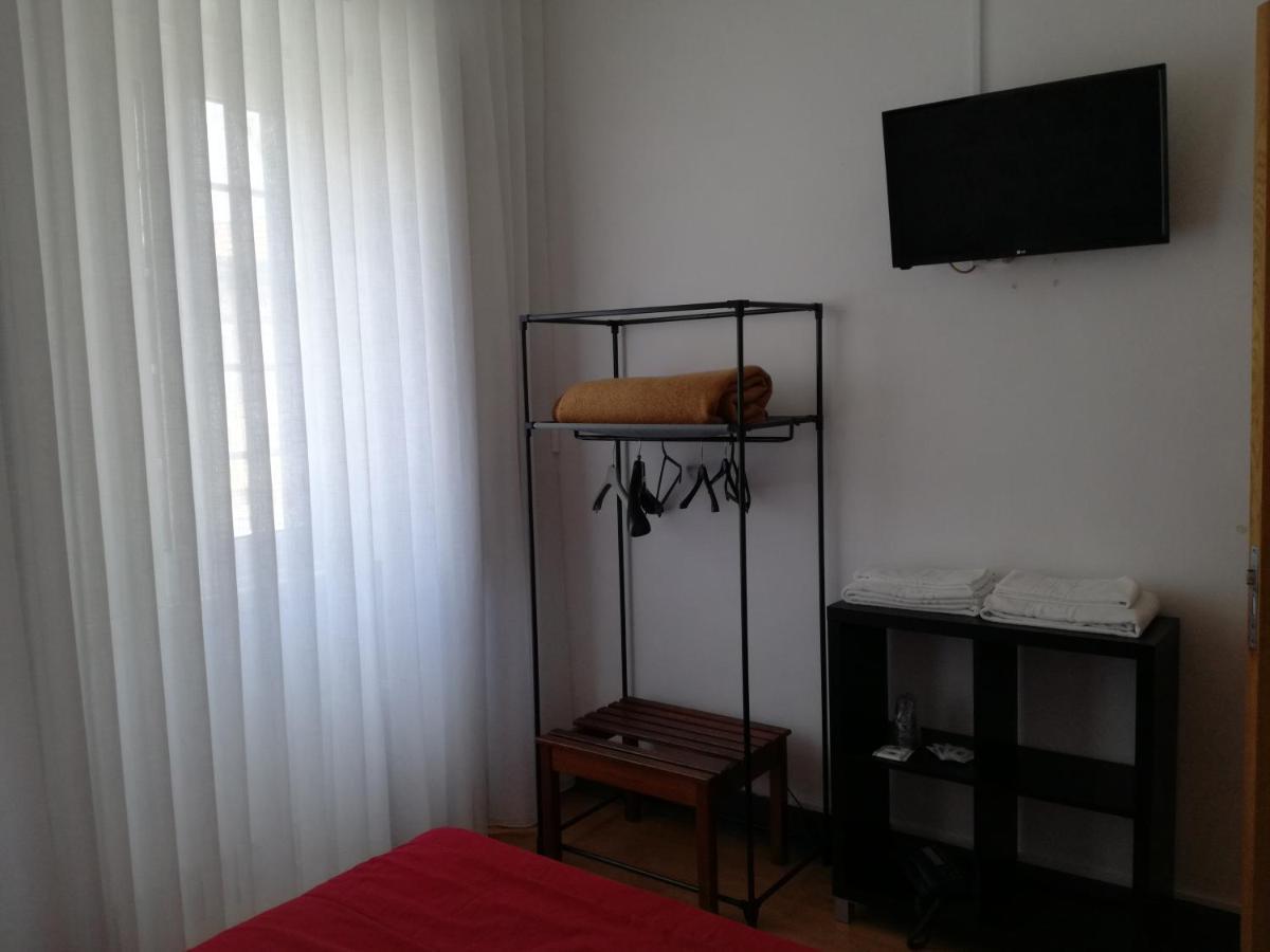 Hospedaria 5 Bicas Aveiro Luaran gambar