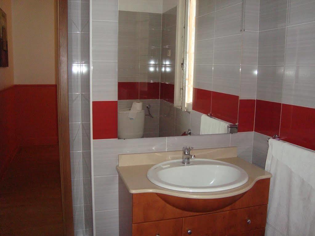 Hospedaria 5 Bicas Aveiro Luaran gambar
